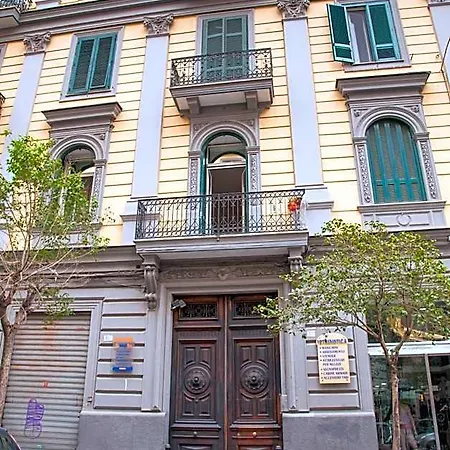 319 Al Duomo 4* Naples