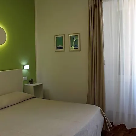 319 Al Duomo 4* Naples