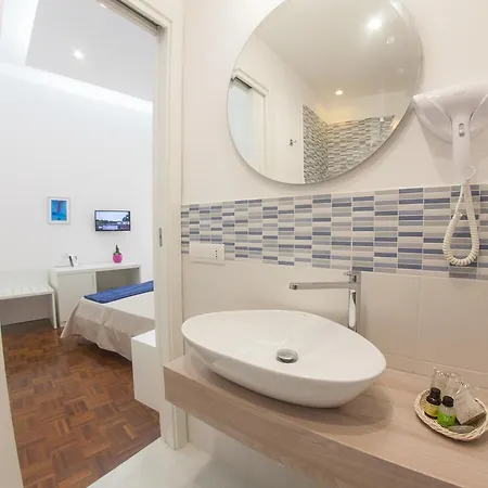 319 Al Duomo Bed and Breakfast Νάπολη